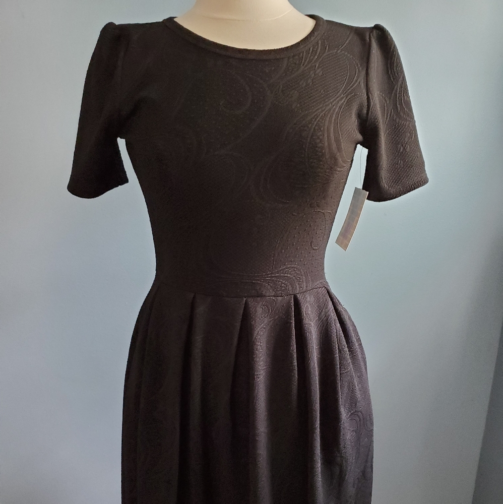 NWT Lularoe Amelia dress black M Medium